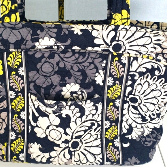 Vera Bradley Tote Bag Purse - Black Gray White Green Floral Baroque - Picture 2 of 16